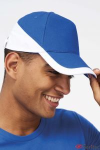 Gorra 5 paneles contrastada personalizada