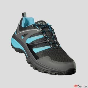 Zapatillas diseñadas para trekking con detalles reflectantes personalizadas