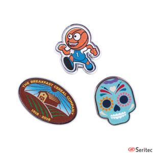 Pins de hierro con formas personalizadas